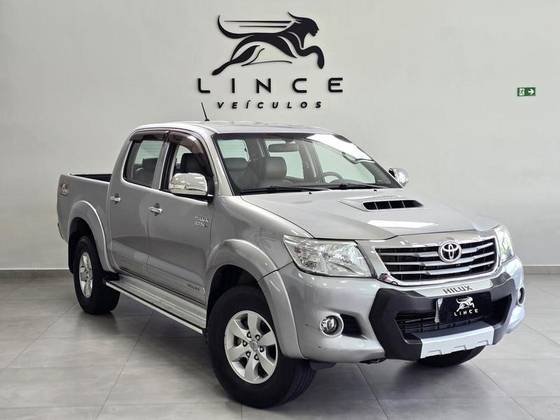 TOYOTA HILUX 3.0 SRV 4X4 CD 16V TURBO INTERCOOLER DIESEL 4P AUTOMÁTICO